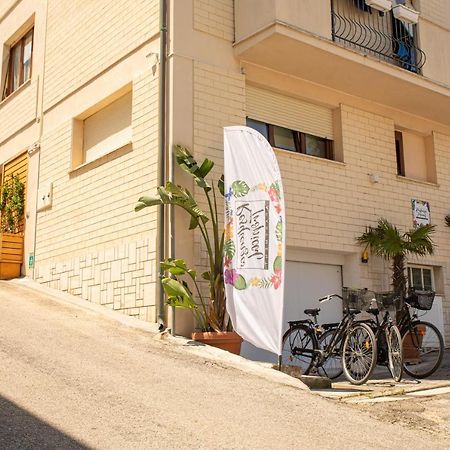 Resilienza Tropical Apartments & Room Porto SantʼElpidio Exterior foto