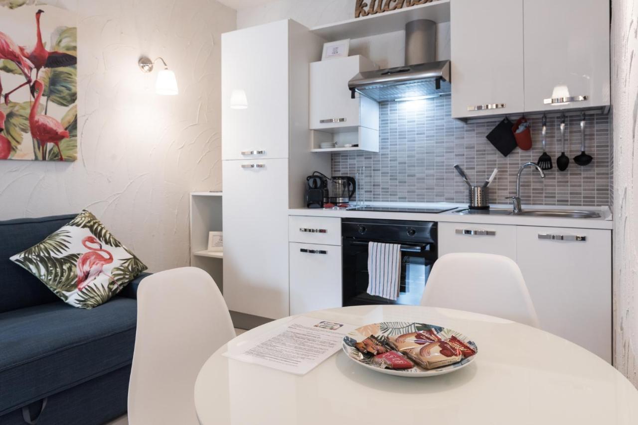 Resilienza Tropical Apartments & Room Porto SantʼElpidio Exterior foto