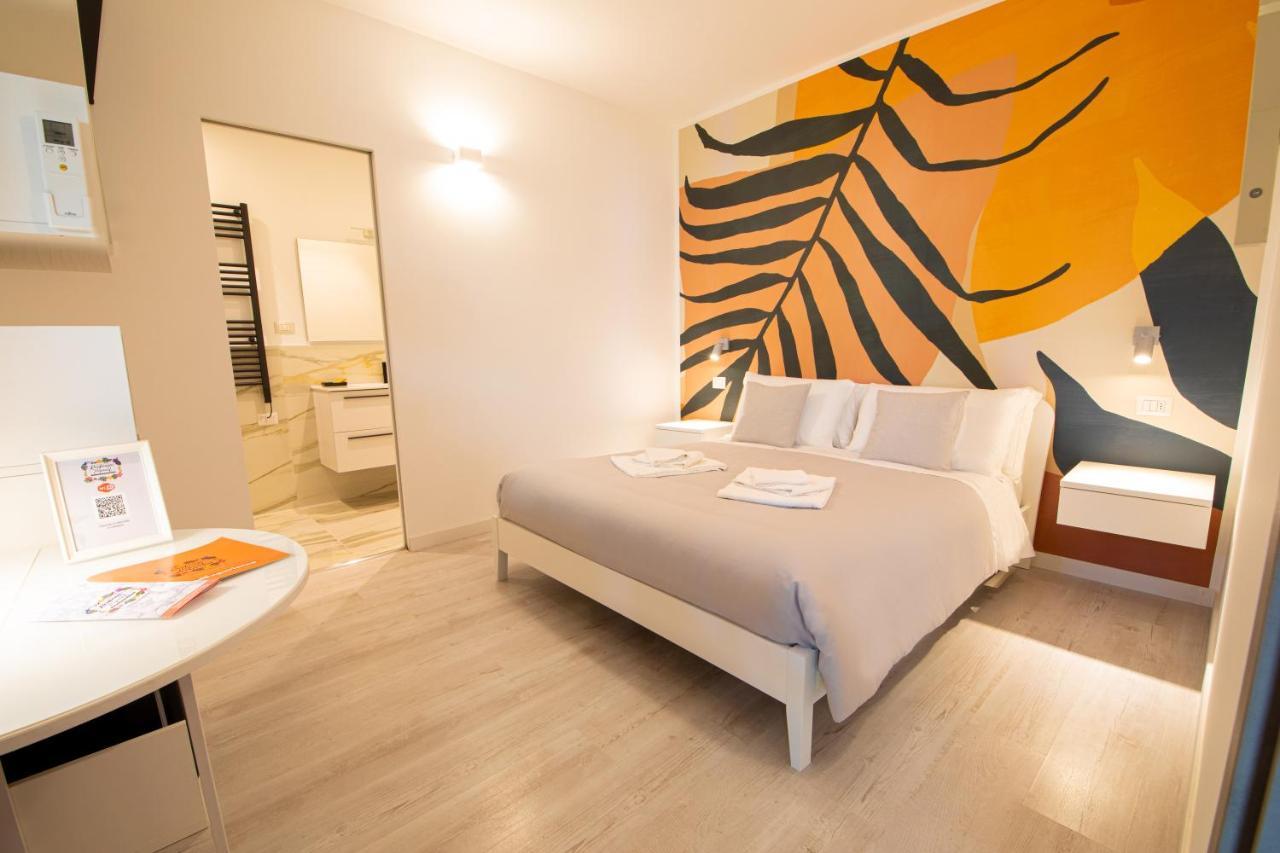 Resilienza Tropical Apartments & Room Porto SantʼElpidio Exterior foto